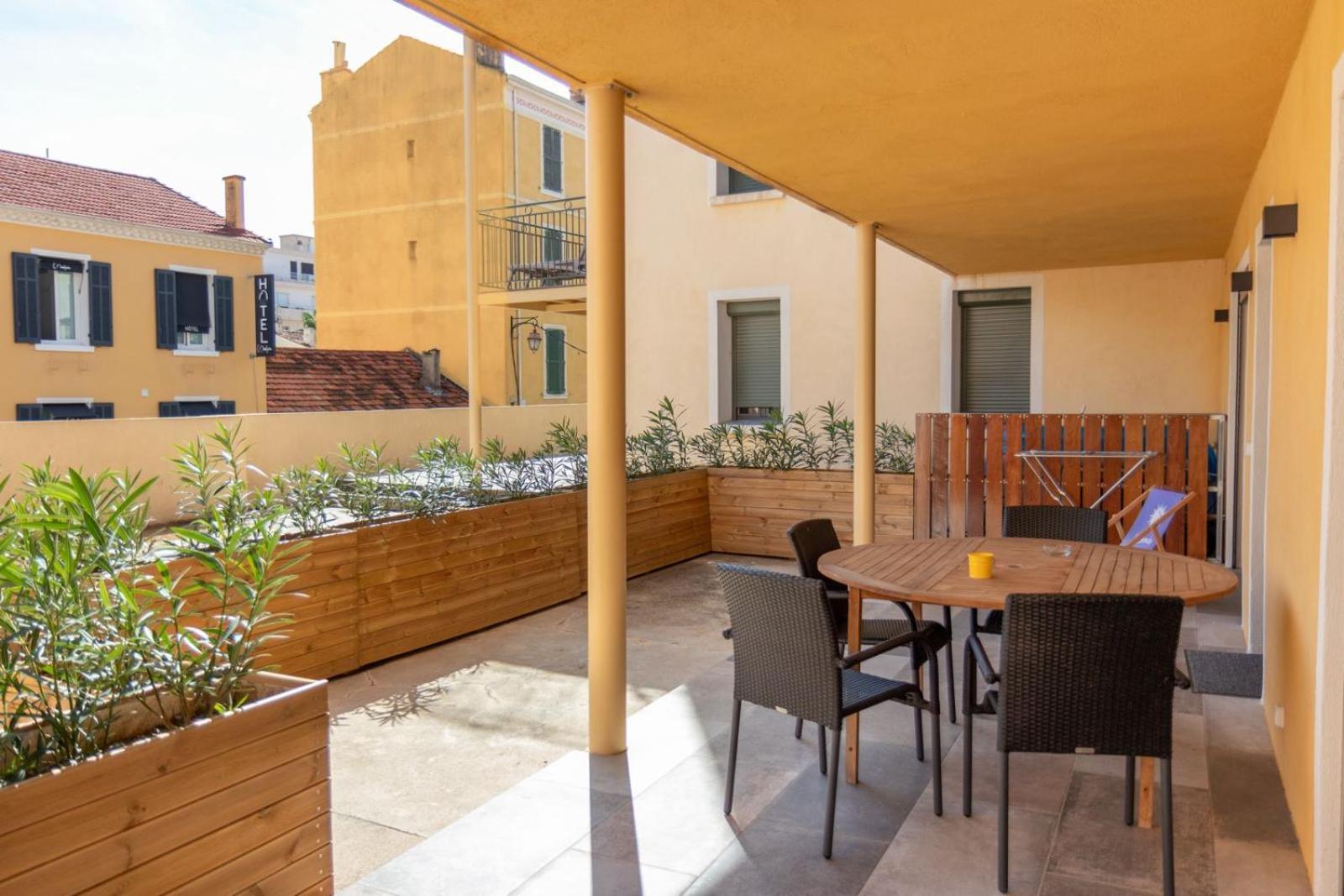 Residence Le Provence เลอลาวองดูว์ ภายนอก รูปภาพ