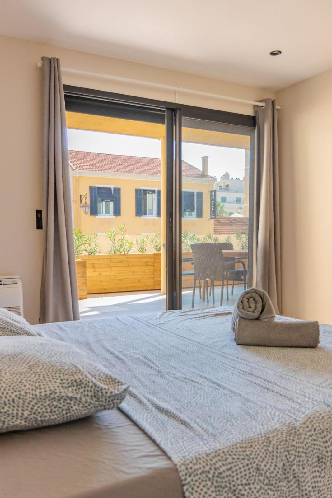 Residence Le Provence เลอลาวองดูว์ ภายนอก รูปภาพ